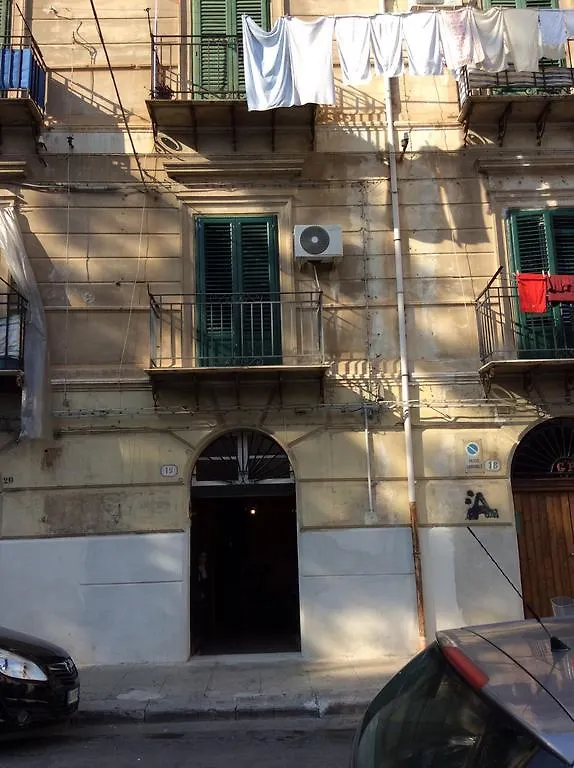 Apartament Al Noviziato Hotel Palermo Włochy